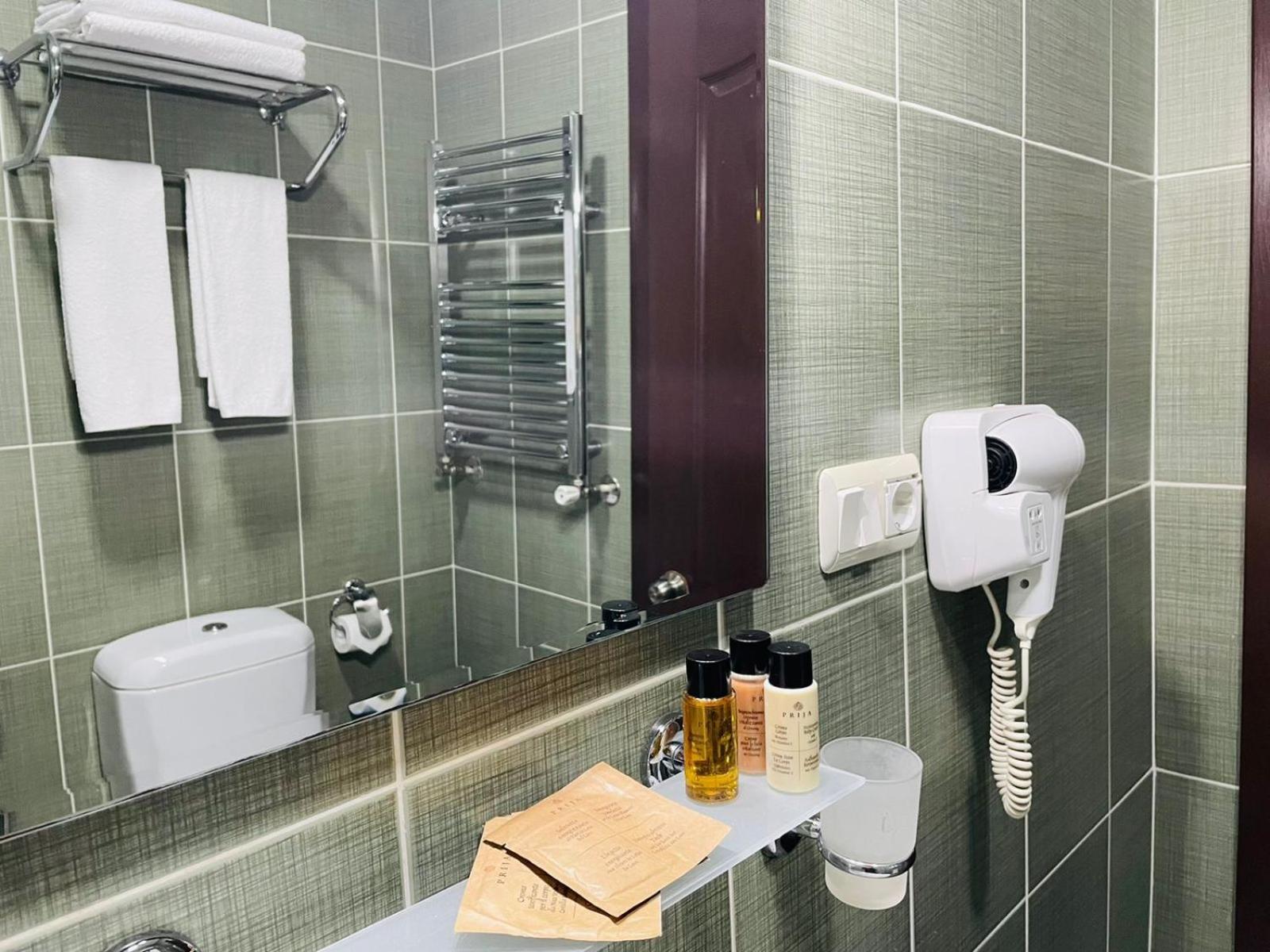 Aura Boutique Hotel Батумі Номер фото
